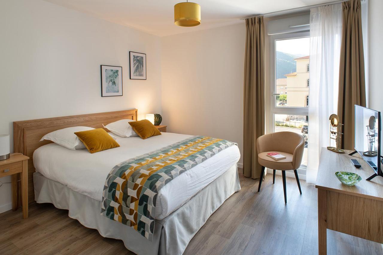 Residence Services Seniors Domitys Les Eaux Vives Digne-les-Bains Exterior foto